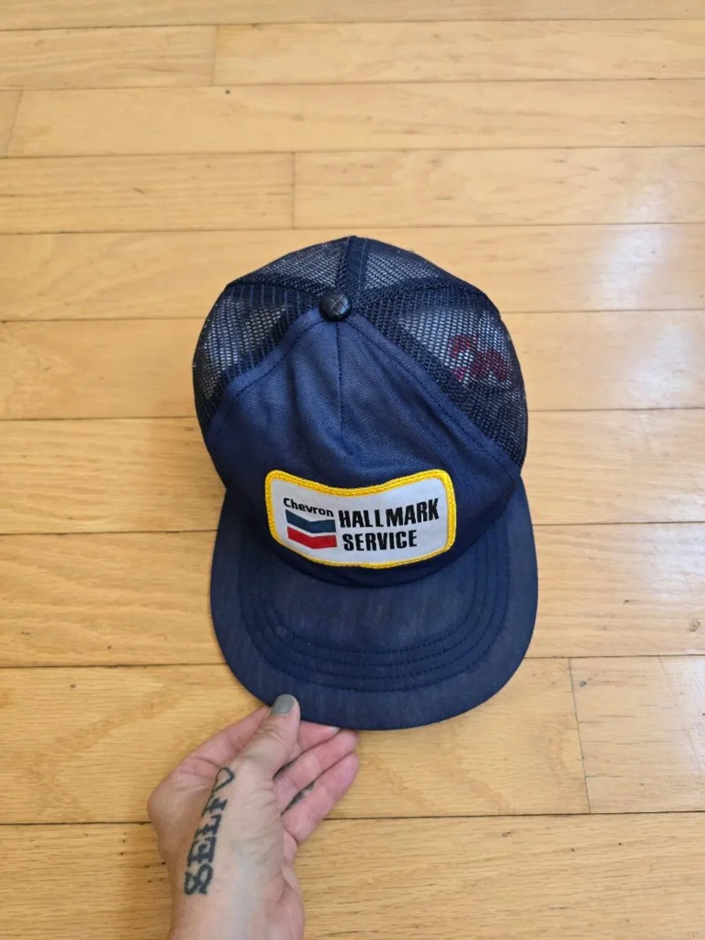 Vintage 80s chevron